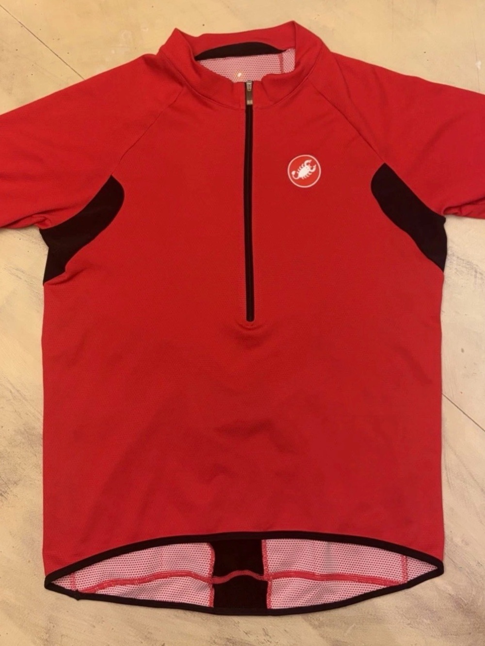 Mens Castelli red cycling jersey with black panels on shoulders and sides size L